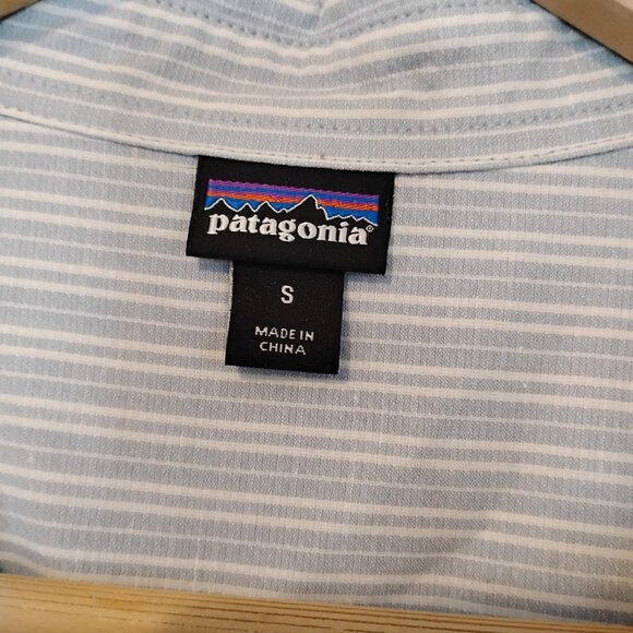Patagonia Women's Grey White Striped Cotton Long Sleeve Button Down Shirt Size S - Picture 3 of 4